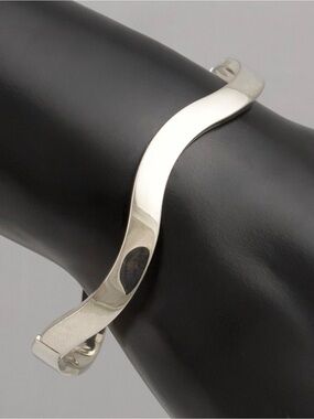 Vintage Sterling Silver Hinged Bangle Bracelet Modernist Wave Design